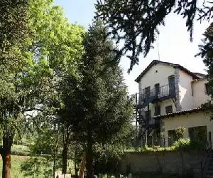 Fonda Domingo - hotel en Llés
