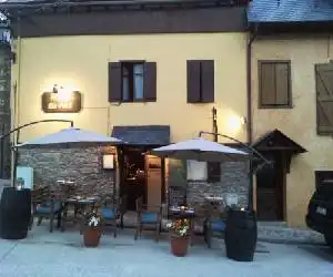 Fonda Eth Petit - hotel en Escuñau