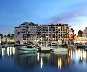 Harbour Club Aparthotel Duquesa - hotel en Castillo de Sabinillas