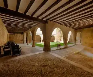 Hospedería Virgen De La Fuente - hotel en Peñarroya de Tastavíns