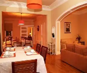 Hostal Canigó - hotel en El Pont de Suert