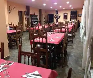 Hostal el Hayedo - hotel en Cantalojas