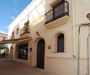 Hostal el Puente - hotel en Tabernas