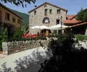Hostal Els Roures - hotel en Sant Pau de Seguries