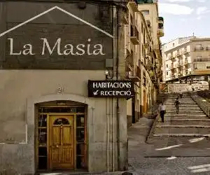 Hostal La Masia - hotel en Manresa