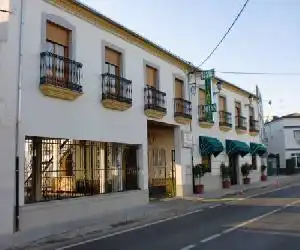 Hostal las Tres Jotas - hotel en Alcaracejos