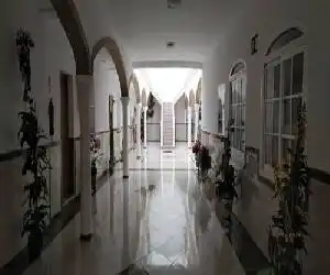 Hostal Los Arcos - hotel en Chipiona
