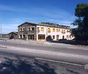Hostal Mallorquines - hotel en Riudarenas