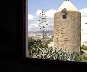 Hostal Marblau - hotel en Ibiza
