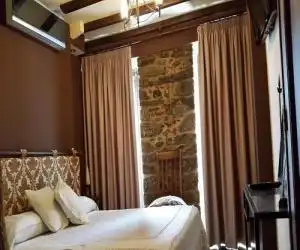 Hostal Medievo - hotel en Monforte de Lemos