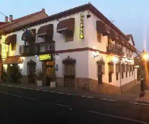 Hostal Paracuellos - hotel en Paracuellos de Jarama