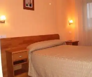 Hostal Pereiriña - hotel en Cee