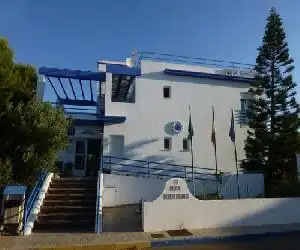 Hostal Puerto Genovés - hotel en San José