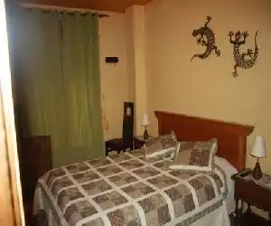 Hostal Restaurante La Diligencia - hotel en Cunit