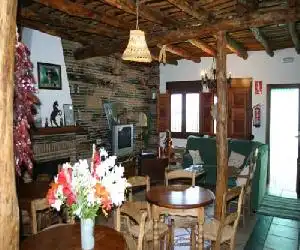 Hostal Rural Las Terrazas de la Alpujarra - hotel en Bubión