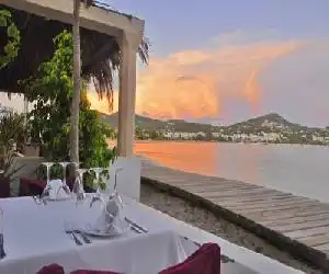 Hostal Talamanca - hotel en Talamanca