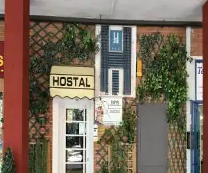 Hostal Tres Cantos - hotel en Tres Cantos