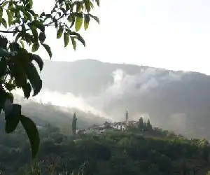 Hostal Vall D'àssua - hotel en Altrón