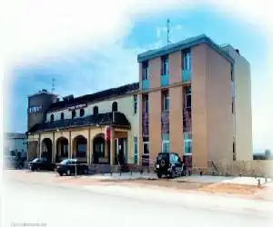 Hostal Vera - hotel en Carlet