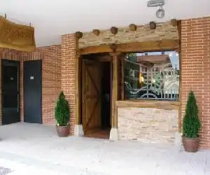 Hostal Xaloa Orio - hotel en Orio