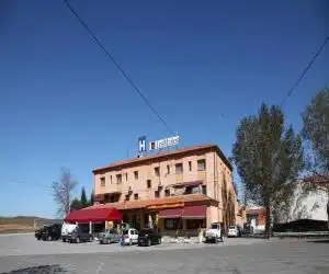 Hostal Los Maños - hotel en Albentosa