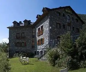 Hotel Abetos - hotel en Torla