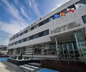 Hotel Adelma - hotel en Hoznayo