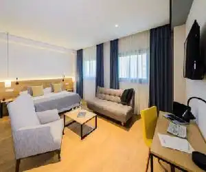 Hotel Aida - hotel en Torrejón de Ardoz