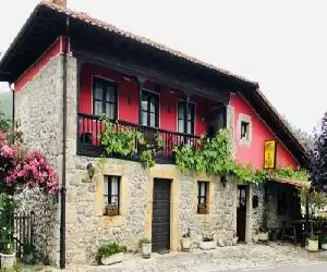 Hotel Alda - hotel en Avín