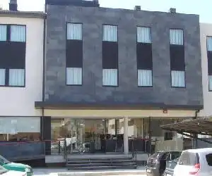 Hotel Alfinden - hotel en Puebla de Alfindén