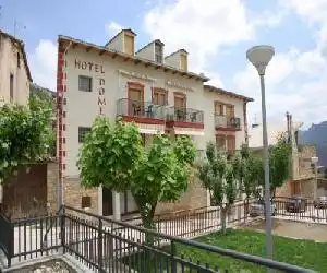Hotel Apartamentos Domenc - hotel en Aren