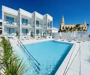 Hotel Apartamentos Marina Luz - hotel en Chipiona