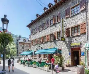 Hotel Aragüells - hotel en Benasque