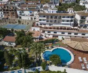 Hotel y Bungalows Balcón de Competa - hotel en Cómpeta