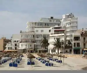 Hotel Club S'Illot - hotel en S´Illot