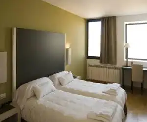 Hospedium Hotel Convento de Santa Ana - hotel en Atienza
