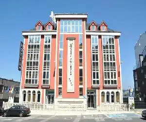 Hotel Crunia I A Coruña - hotel en Culleredo