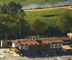 Hotel Cueli - hotel en Viveda