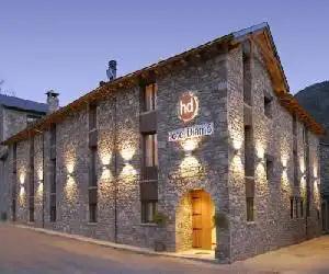 Hotel Diamó - hotel en Castejón de Sos