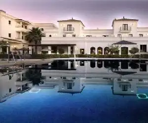 Hotel Doña Lola Zahara - hotel en Zahara de los Atunes