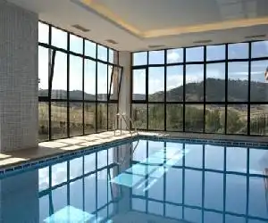 Hotel El Portón de la Sierra - hotel en Orea