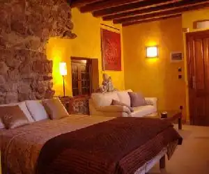 Hotel La Beltraneja - hotel en Buitrago del Lozoya