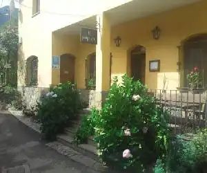 Apartamentos y Casas de Aldea La Pornacal - hotel en Villar de Vildas