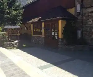 Hotel La Ribera - hotel en Ribera de Cardós