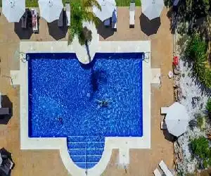 B bou Hotel La Viñuela & Spa - hotel en Viñuela