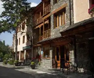 Hotel Llacs De Cardos - hotel en Tavascan