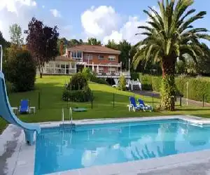 Hotel Ribadesella - hotel en Sebreño