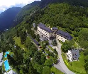 Hotel Manantial - hotel en Caldes de Boi