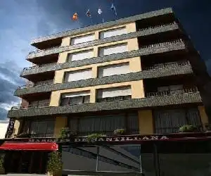 Hotel Marqués de Santillana - hotel en Torrelavega