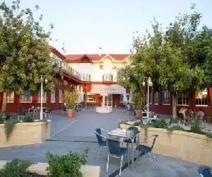 Hotel Mitra Crisálida - hotel en Cabra